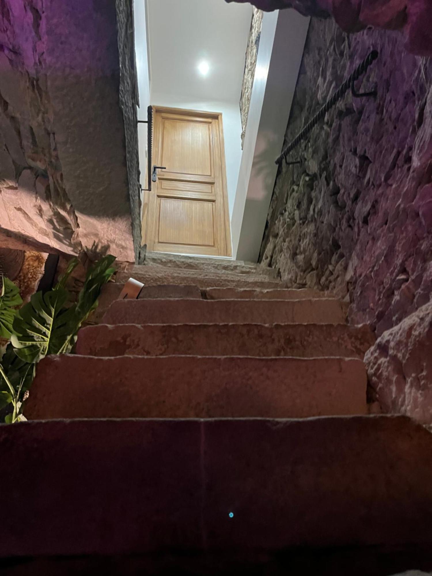 La Voute Du Pilat & Options Spa, Massage Saint-Chamond Exterior photo